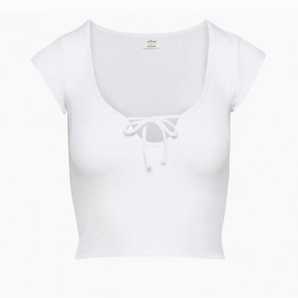 NWT WILFRED Diary White Keyhole Top M - Picture 1 of 6